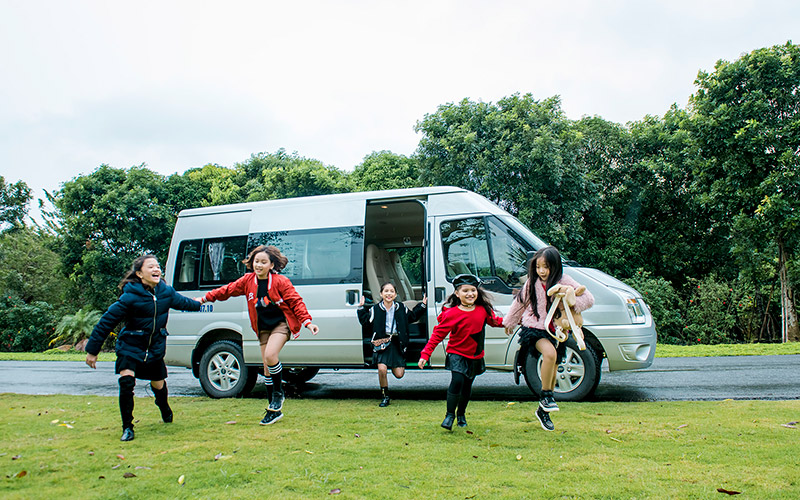 Ford Transit rẻ hơn 300 triệu so với đối thủ khi chọn xe cho doanh nghiệp vận tải