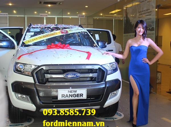 Gi&aacute; xe Ford Ranger 2017
